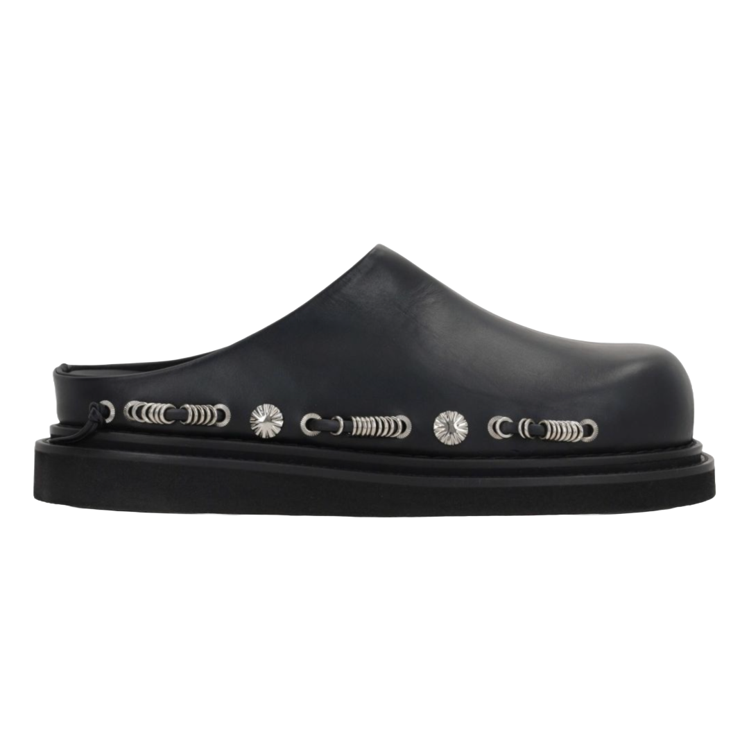Toga Virilis Studded Clog AJ1387
